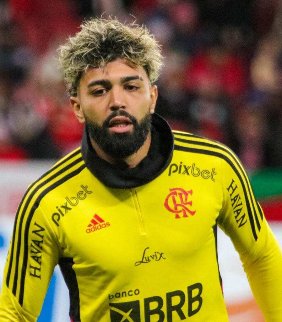 Prestes a assinar com o Cruzeiro, Gabigol não tem data marcada para ser julgado por tentativa de fraude em doping